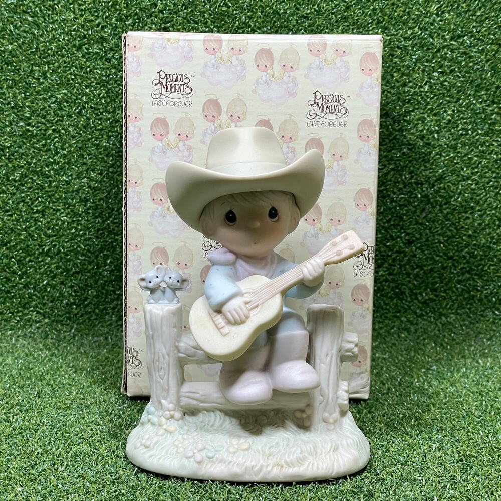 Vintage Precious Moments Hallelujah Country Porcelain Figurine